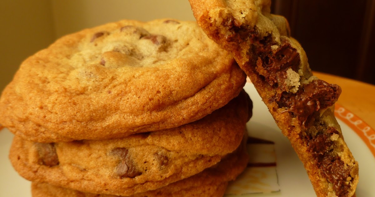 The Pastry Chef's Baking Chocolate Chip Cookies dissolve the baking soda