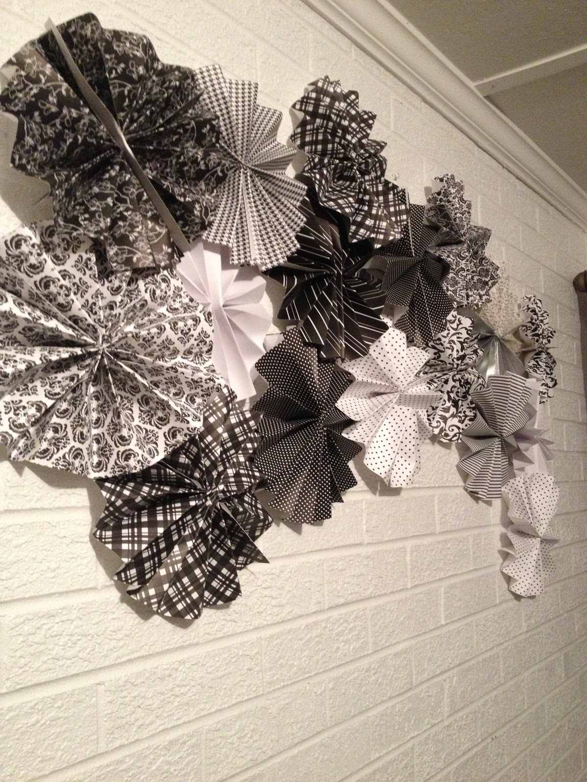 honeysuckle DIY Paper Fan Party Backdrop