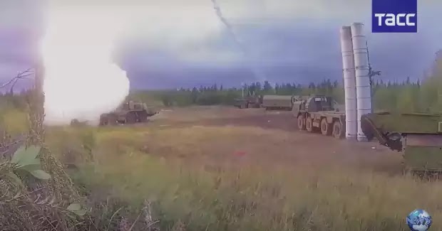 Η Ρωσία ανακοίνωσε την ενεργοποίηση των S-400 και S-300V4 «Antey-2500» στη Συρία με εντολή κατάρριψης των Αμερικανικών μαχητικών Η Ρωσία ανακοίνωσε την ενεργοποίηση των S-400 και S-300V4 «Antey-2500» στη Συρία με εντολή κατάρριψης των Αμερικανικών μαχητικών