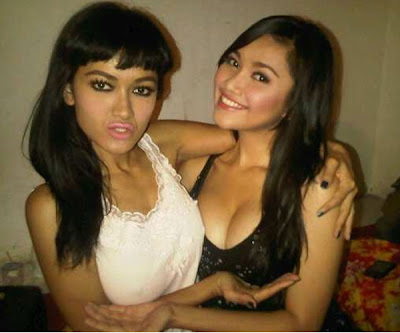 Foto Jupe Peras Payudara Ririn Setyarini