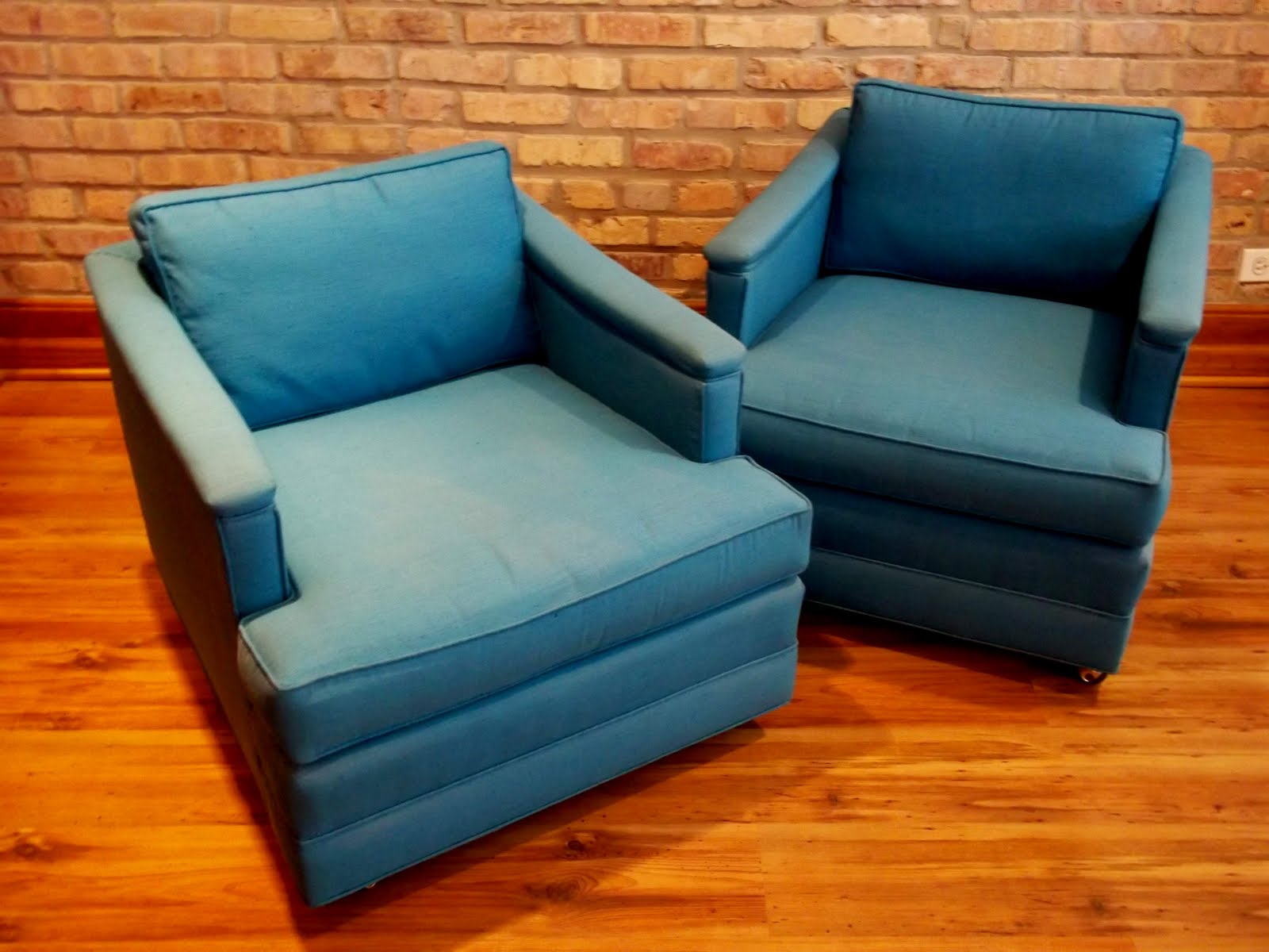 modern20 Mid Century Club Chairs