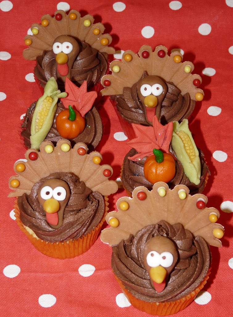 we love ideas of turkey cupcake and vegetable cupcake decorating