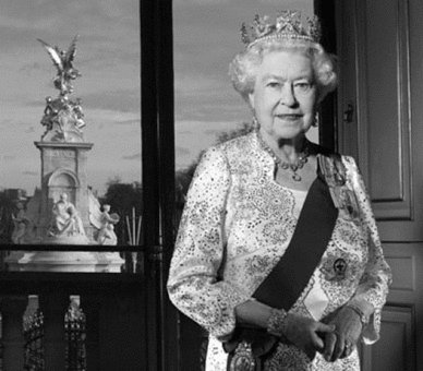 The Mad Monarchist: Queen Elizabeth II: 60 Years on the Throne