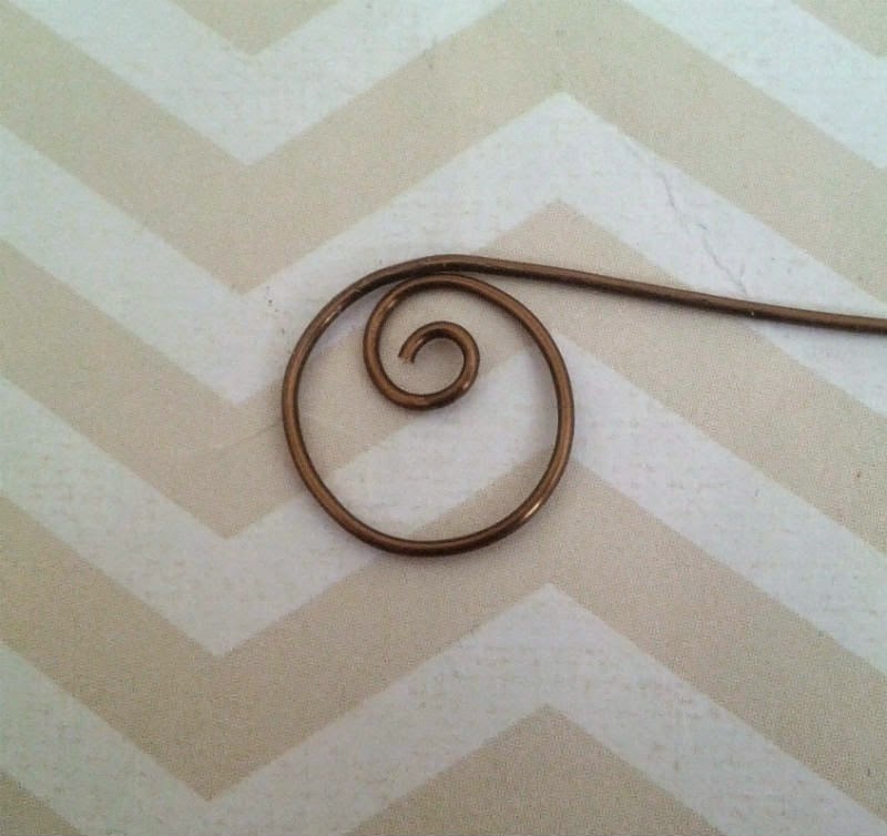 Malfait Luciu Free Tutorial Beaded Wire Rivoli Bezel