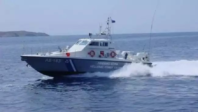ΘΡΙΛΕΡ ΣΤΟ ΑΙΓΑΙΟ…!!! ΛΑΘΡΟΜΕΤΑΝΑΣΤΕΣ ΕΙΣΒΟΛΕΙΣ ΠΡΟΣΠΑΘΗΣΑΝ ΝΑ ΒΥΘΙΣΟΥΝ ΣΚΑΦΟΣ ΤΟΥ ΛΙΜΕΝΙΚΟΥ….!!! ΘΡΙΛΕΡ ΣΤΟ ΑΙΓΑΙΟ…!!! ΛΑΘΡΟΜΕΤΑΝΑΣΤΕΣ ΕΙΣΒΟΛΕΙΣ ΠΡΟΣΠΑΘΗΣΑΝ ΝΑ ΒΥΘΙΣΟΥΝ ΣΚΑΦΟΣ ΤΟΥ ΛΙΜΕΝΙΚΟΥ….!!!