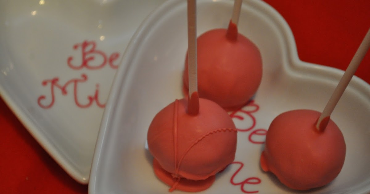 Creative Kitchen Strawberry Cream Cheese Cake Pops