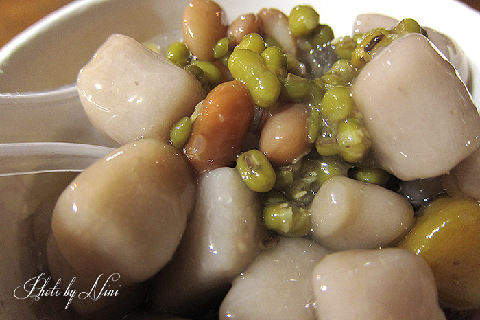 【九份老街美食】阿柑姨芋圓。遊客慕名九份芋圓創始老店 【九份老街美食】阿柑姨芋圓。遊客慕名九份芋圓創始老店