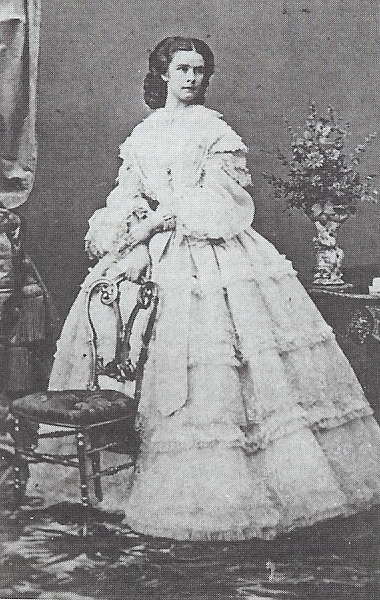 Stunning Image of Elisabeth of Austria in 1859 