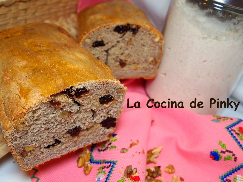 PAN DE TRIGO SARRACENO CON PASAS Y NUECES  Pan+de+trigo+sarraceno+con+pasas+y+nueces+1