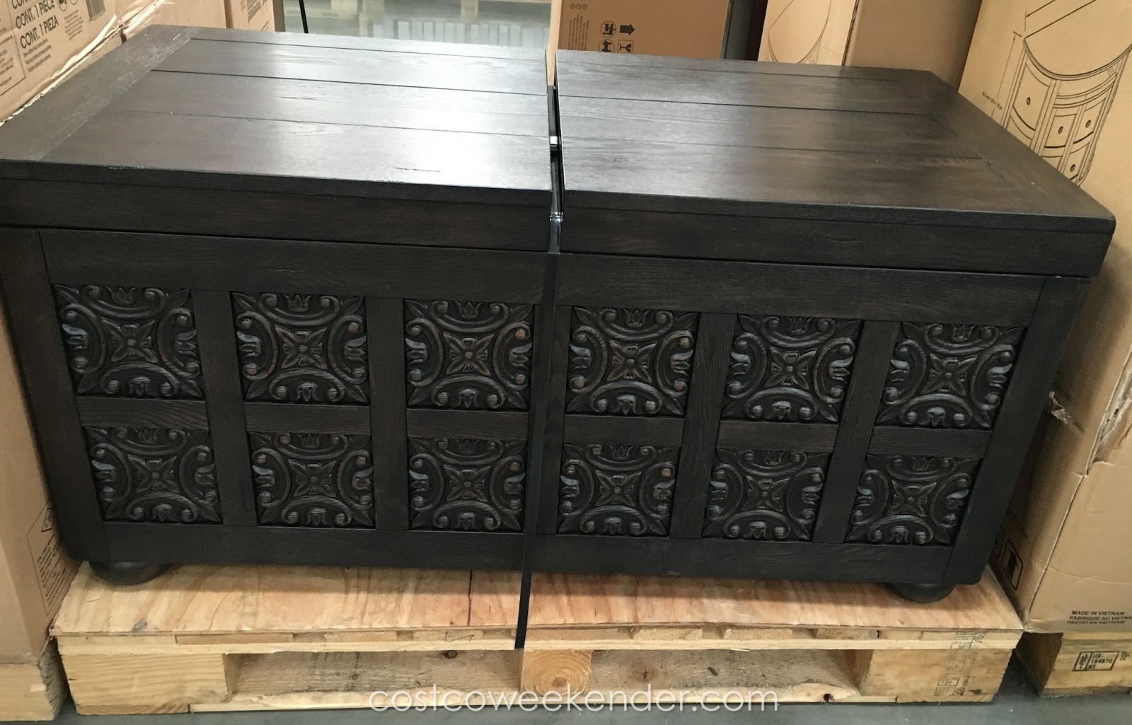 Bayside Furnishings Storage Cocktail Table Costco Weekender