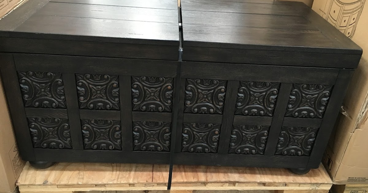 Bayside Furnishings Storage Cocktail Table Costco Weekender