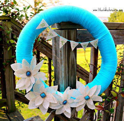 Spring yarn wreath with burlap flowers and bunting tutorial, fabric stiffener, how to, diy