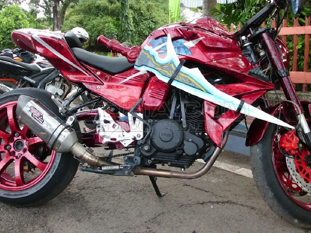 Modif Yamaha Byson Warna Putih Modif Yamaha Byson Warna Putih