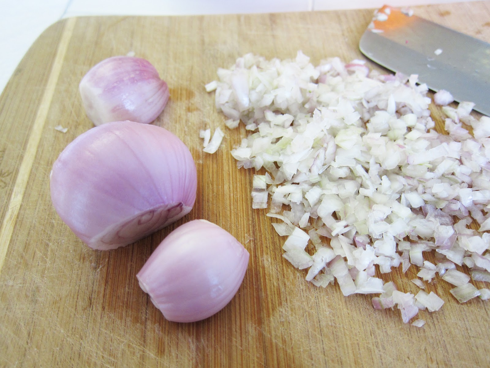 Bloatal Recall Wild Mushroom Pizza with Caramelized Onions & Goat Cheese