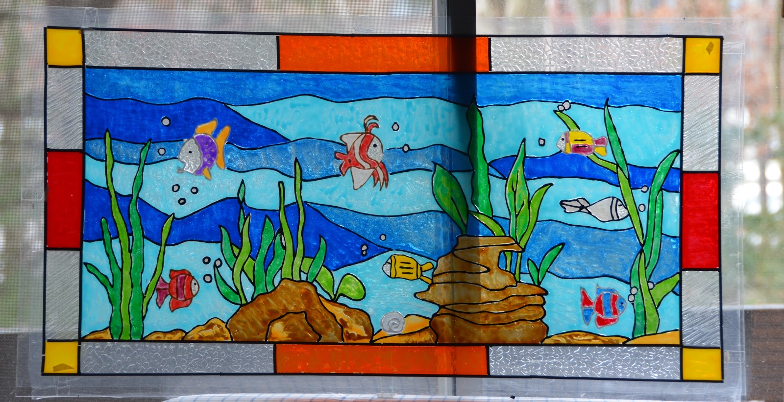 Souji's "gathering & ideas" Fish Aquarium glass painting