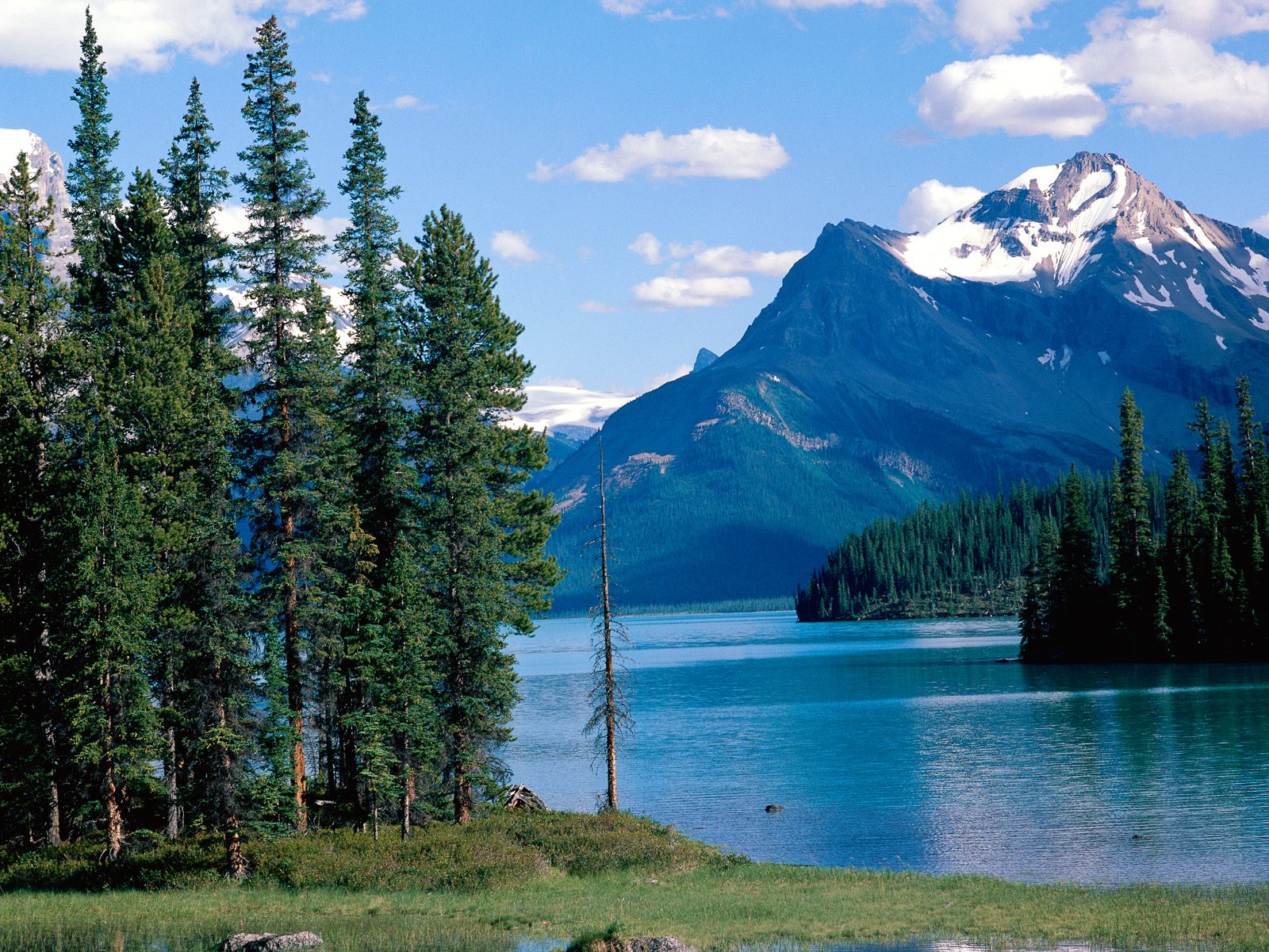 http://4.bp.blogspot.com/-okk5cN70IIA/TfrkObjC6OI/AAAAAAAAFLs/aWDVZb9NFnI/s1600/Canada%2B%252833%2529.jpg