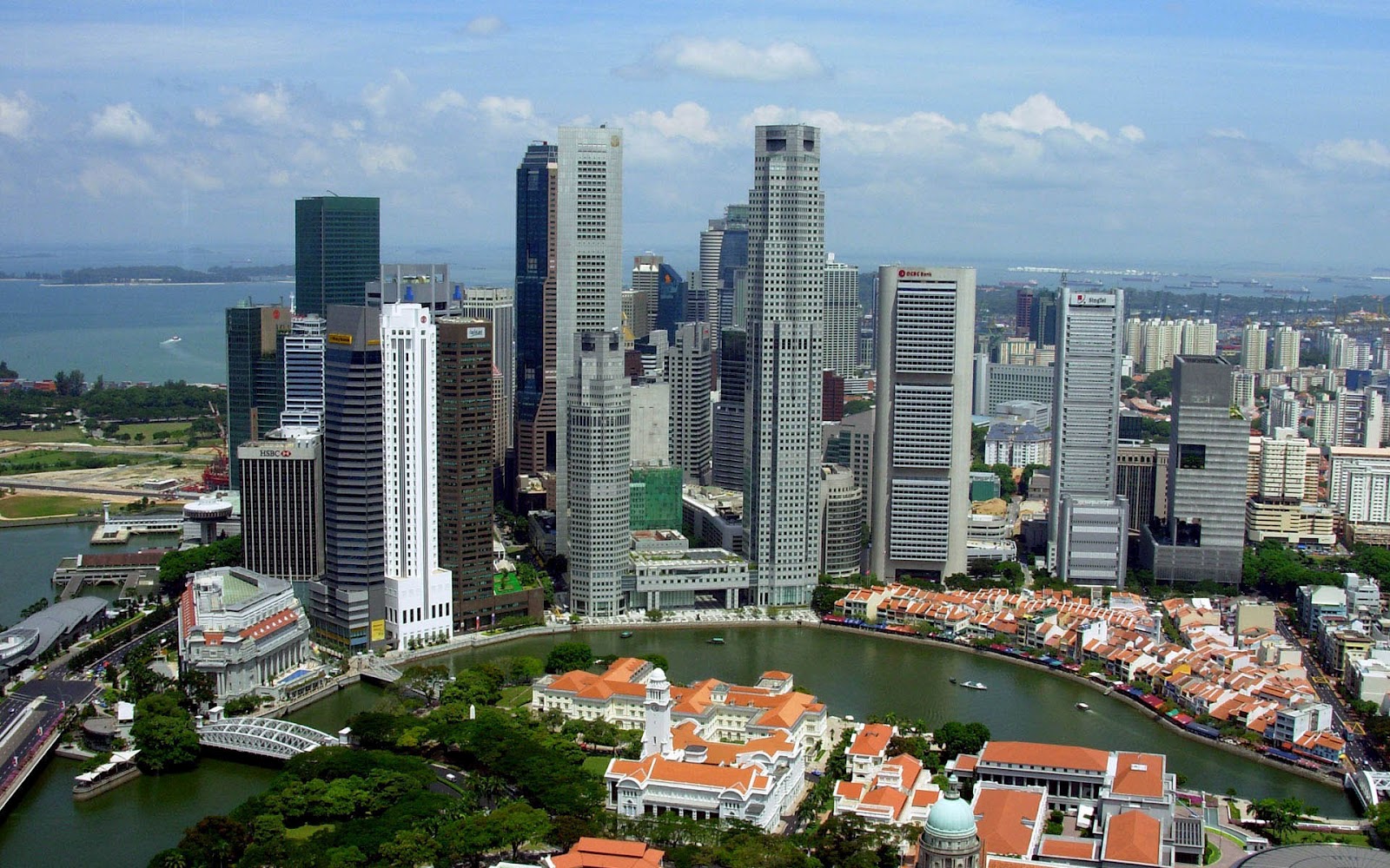 http://4.bp.blogspot.com/-olrhrVsRblE/T3krqHXrVoI/AAAAAAAAGBU/zchPQ3XBGVg/s1600/Singapore%2BSkyline%2BHd%2BWallpaper%2B(13).jpg
