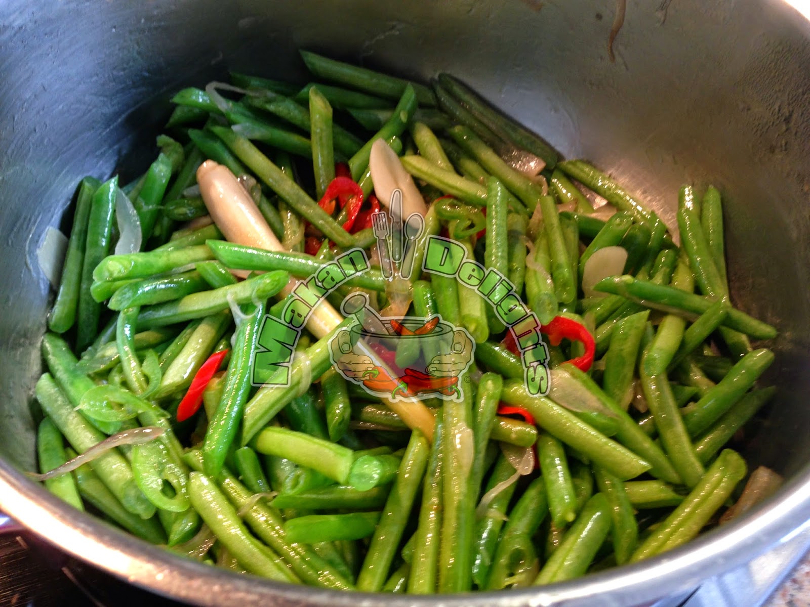 Makan Delights French Beans in Coconut Gravy (Boncis Masak Lemak)