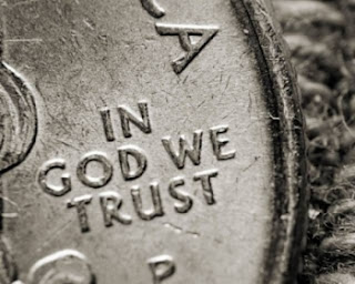 http://4.bp.blogspot.com/-oncLjYIZlTc/UOGzVKtFbEI/AAAAAAAAE70/joocsQbE2mg/s1600/coin-in-god-we-trust.jpg