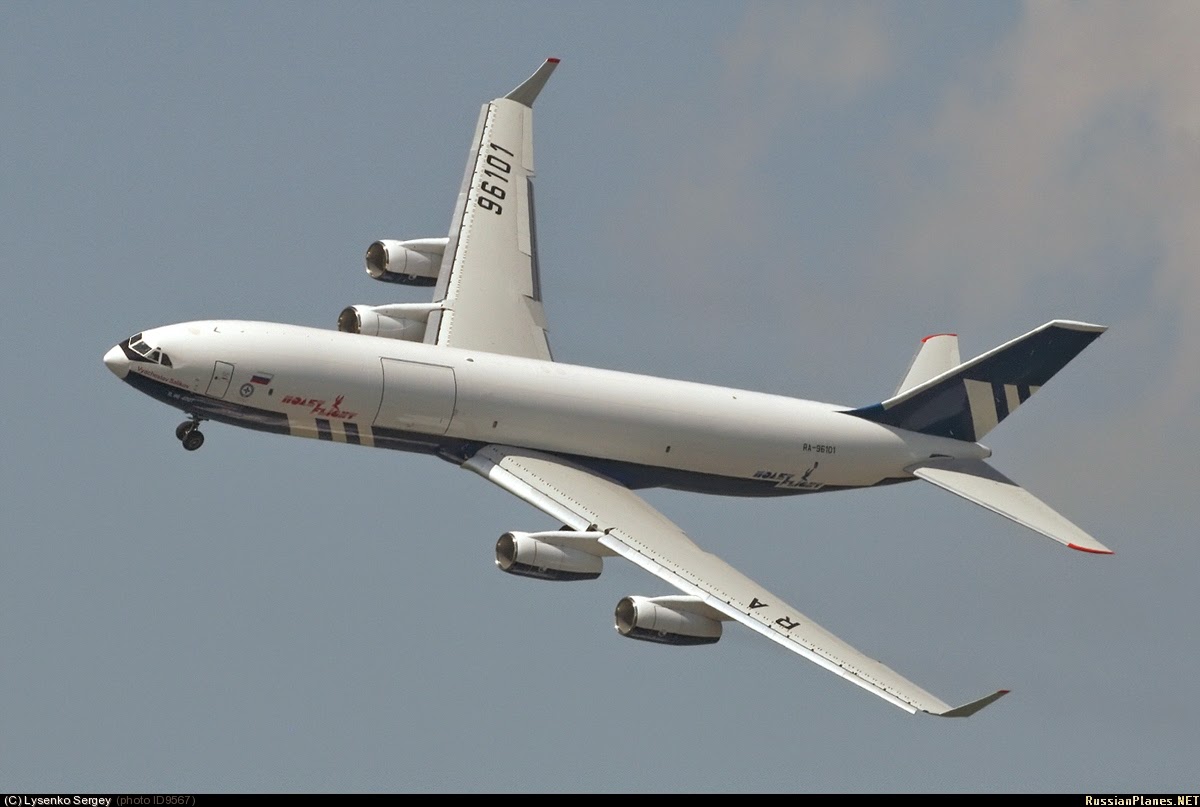 Ilyushin Il-96-400T Ilyushin Il-96-400T