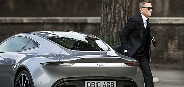 James Bond conduce un model nou de maşină Aston Martin în Spectre