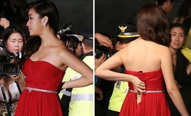 Insiden Gaun Robek Kang Sora di Festival BIFF Kang Sora wardrobe mulfunction