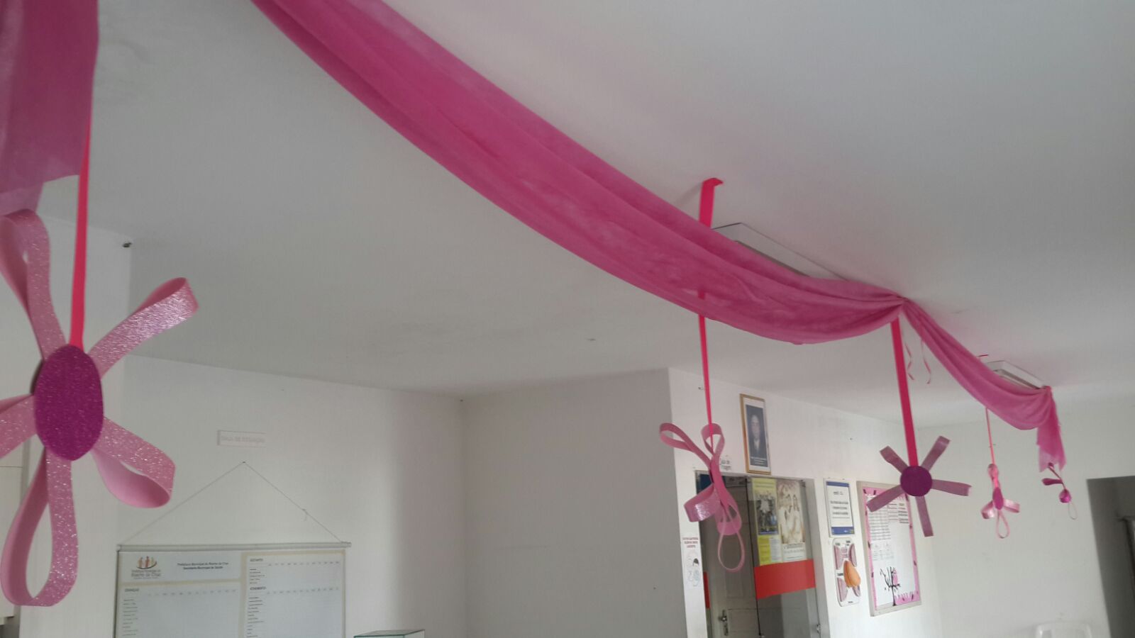 Riacho da Cruz Equipe de Saúde realiza Decoraç u00e3o do Outubro Rosa no Centro de Saúde Blog do -> Decoração Mesa Outubro Rosa Riacho da Cruz Equipe de Saúde realiza Decoraç u00e3o do Outubro Rosa no Centro de Saúde Blog do -> Decoração Mesa Outubro Rosa