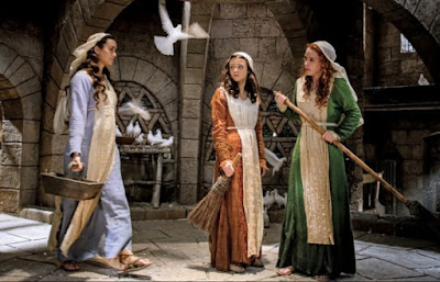 Rachel Brosnahan, Cote de Pablo and Kathryn Prescott in The Dovekeepers
