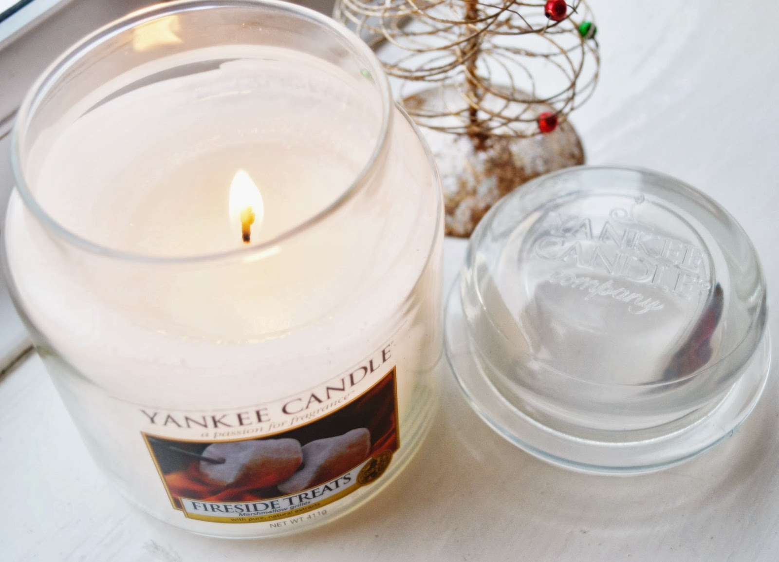 Smells Like Christmas... Yankee Festive Fragrances That Lisa Clare