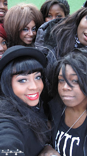 group shot black gyaru, gyaru fashion, gyaru meet, chinatown, group shot,