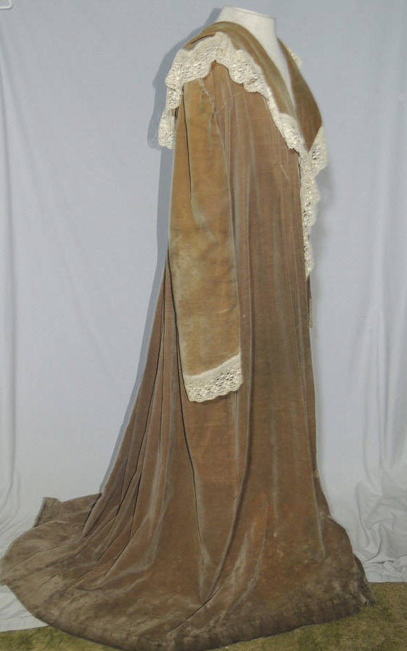 All The Pretty Dresses Edwardian Dressing Robe