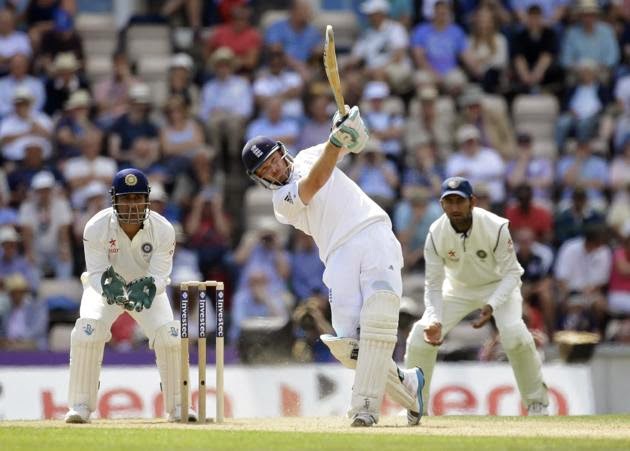 England complete the annihilation of Indian bowling attack, declares at 569/7 on Day 2