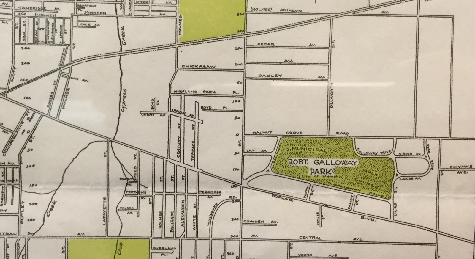 this map from the mid 1920s shows the red acres subdivision centered around the robert galloway park but no chickasaw gardens or hedgemoor this map from the mid 1920s shows the red acres subdivision centered around the robert galloway park but no chickasaw gardens or hedgemoor