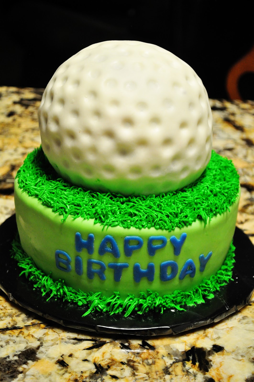 DoodlePie Cakes: Golf Cakes