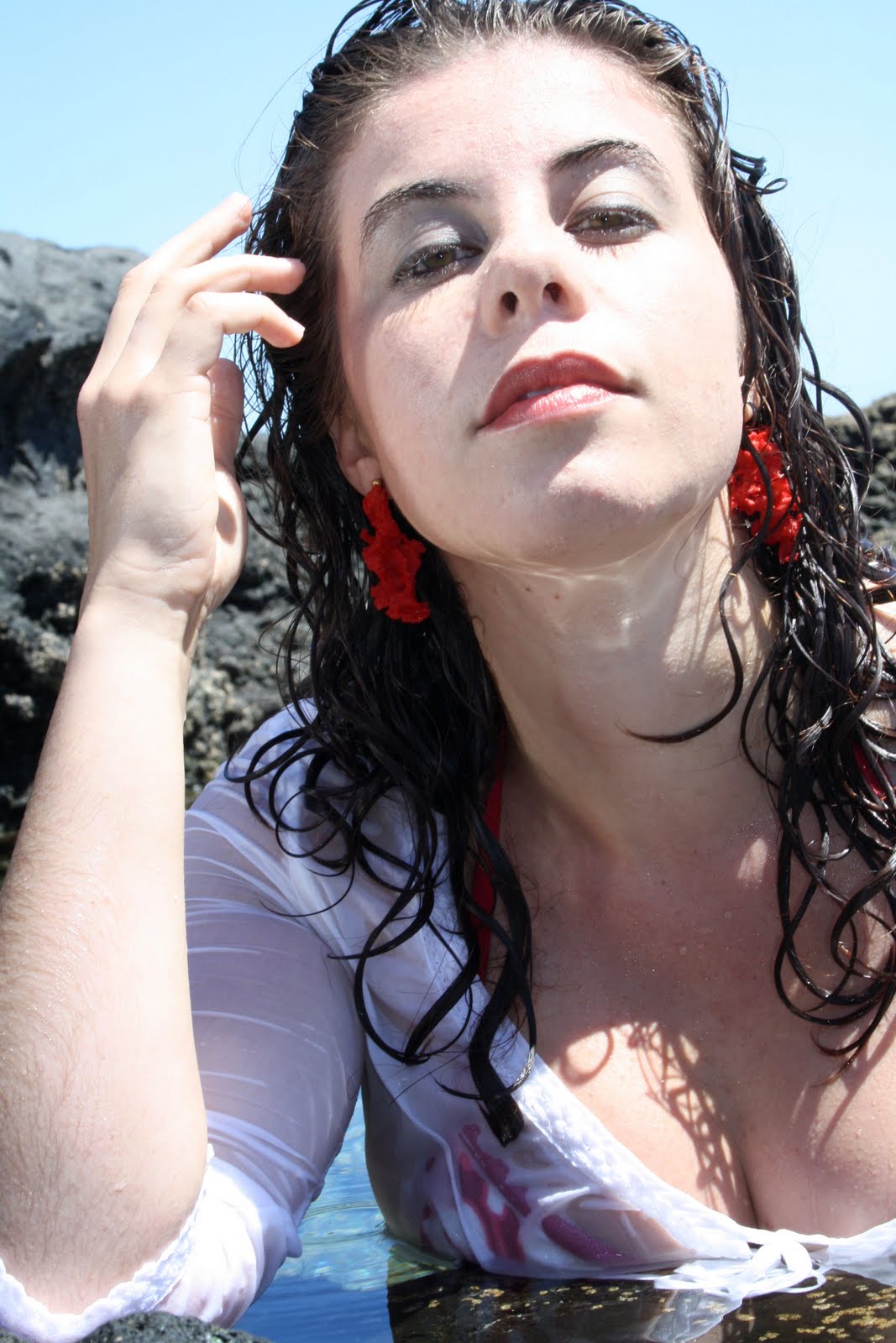 http://4.bp.blogspot.com/-ovip6zIsNyI/Tm5EEo7fdNI/AAAAAAAAA0s/syEsDrHcPtc/s1600/IMG_9428+RETOQUE.jpg