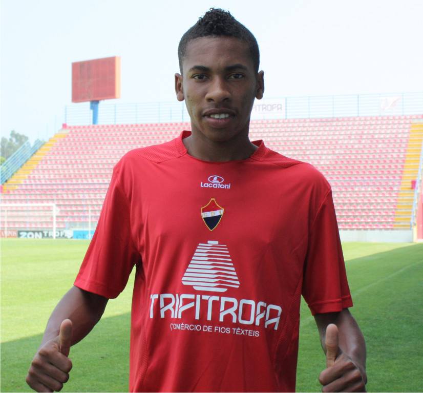 Pite i Pre­ci­a­do kolejnymi nowinkami transferowymi