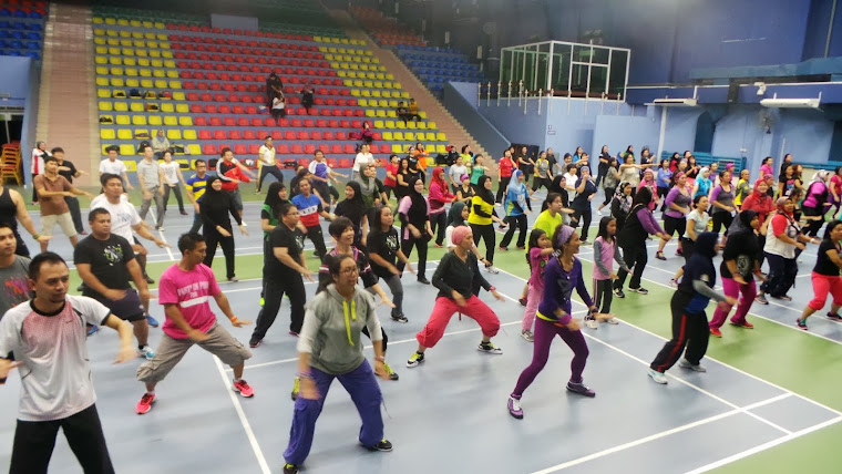 Charity zumba for literacy cause