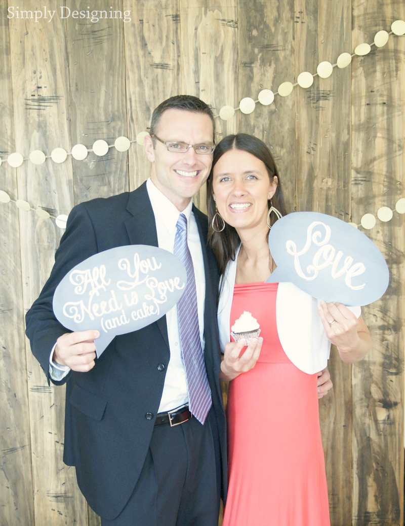 Rustic Glam Wedding Photo Booth | #wedding #shutterflywedding @shutterfly #photobooth #printable