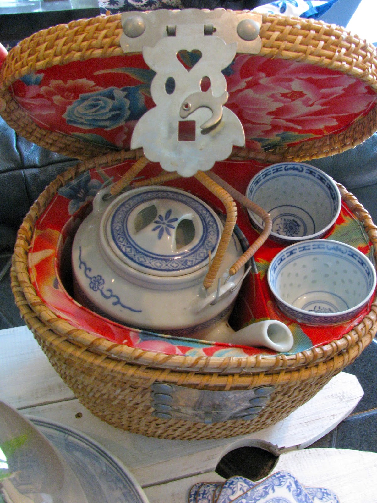MAY DAYS Chinese Travel Tea Basket