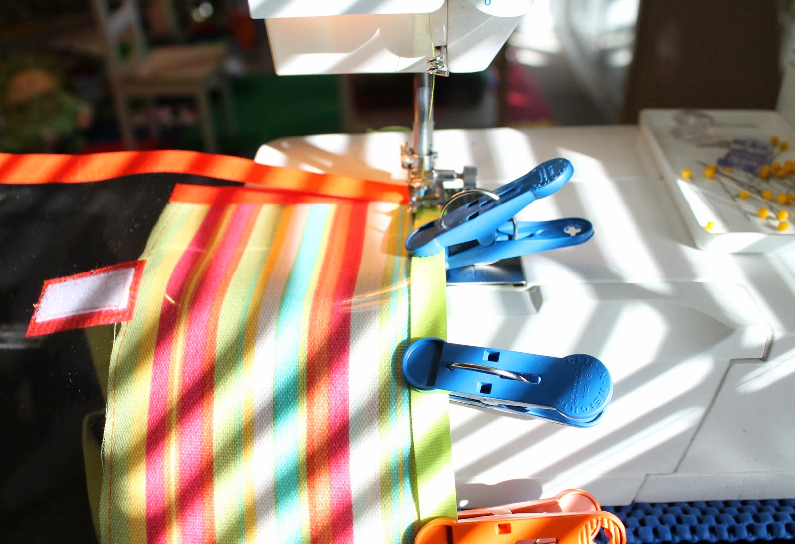 The Inspired Wren TUTORIAL Vinyl Lunch Bag