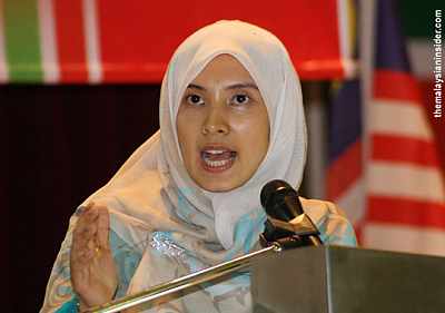 Hisap+Cipap+Ustazah Cerita Ustazah Nurul http://semuthitam80.blogspot.com/2011/08/nurul ...