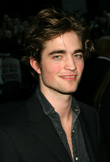 robert pattinson and kristen stewart video In 2003, Robert landed roles, which he is known for: Cedric Diggory in Harry Potter and the Goblet of Fire, Toby Jugg in The Haunted Airman and Daniel Gale in The Bad Mother's Handbook. There are also famous roles after that, like Richard in The Summer House, Art in How To Be, and Salvador Dali in Little Ashes.class=the celebrities women
