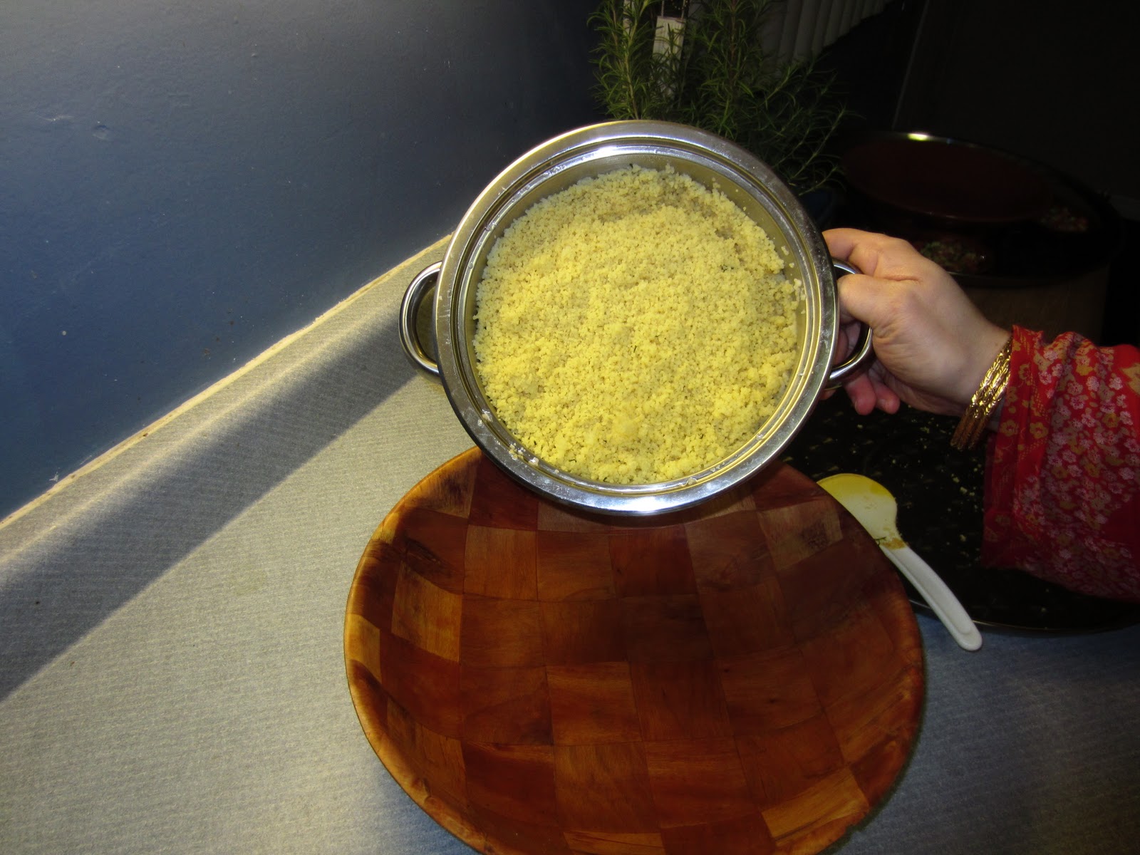 UmmObaidah Cooks Libyan Couscous bil Busla (couscous with onion