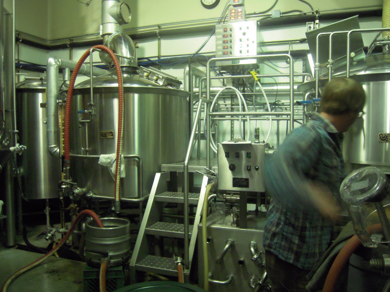 The Rise of 10 Barrel Brewing New School Beer