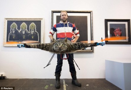 The Orvillecopter: Helikopter Yang Terbuat Dari Kucing Mati [ www.BlogApaAja.com ]