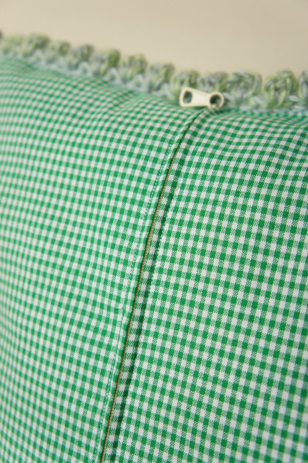 Haaksels Granny Square Flower pillow