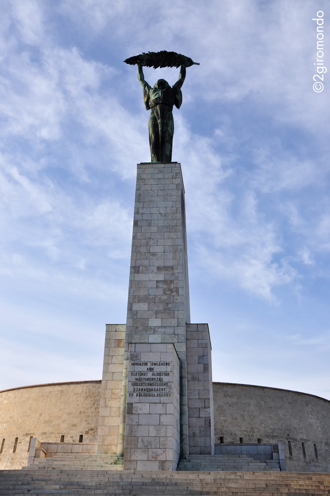 Statua della Liberta, Cittadella Budapest