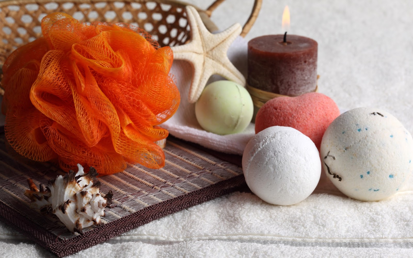 Цветная бомбочка с кофейными зернами купить со скидкой в секс шопе  Косметика  Для ванны и душа