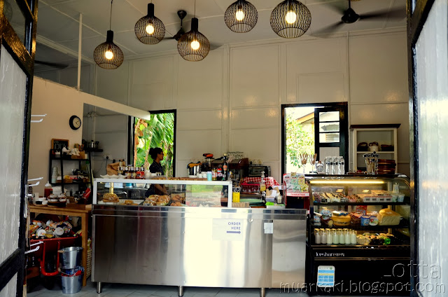 Lotta Cafe