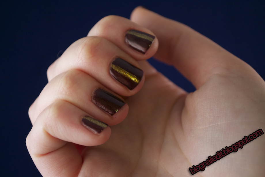 Painting Nails, Painting nails.avi_snapshot_00.3 @iMGSRC.RU